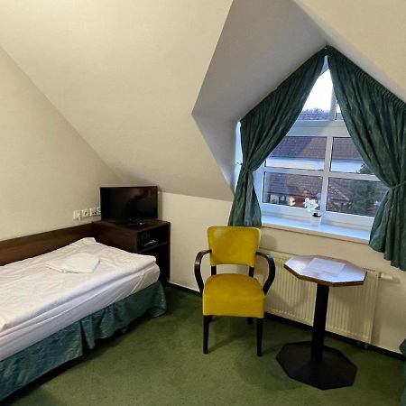 Bechneruv Statek Otel Lány Dış mekan fotoğraf