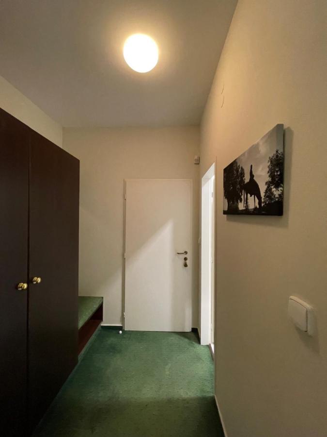 Bechneruv Statek Otel Lány Dış mekan fotoğraf