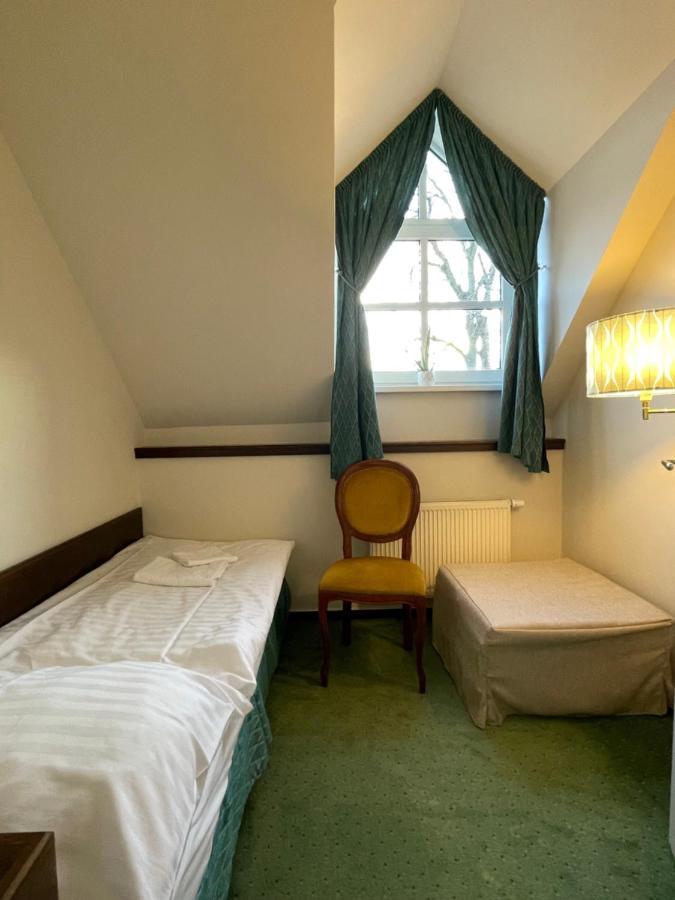 Bechneruv Statek Otel Lány Dış mekan fotoğraf