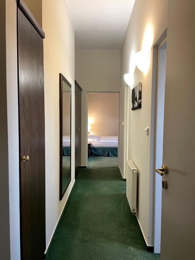 Bechneruv Statek Otel Lány Dış mekan fotoğraf